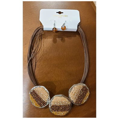 Signature NYC - Earrings and Necklace Set (Ensemble collier et boucles d'oreilles)