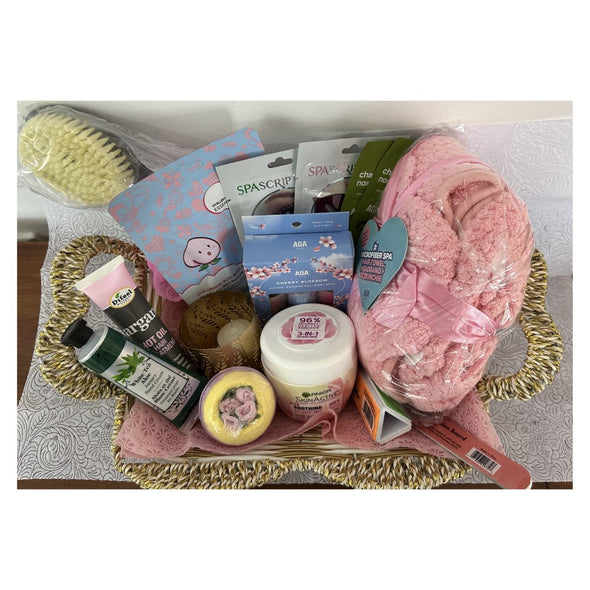 For Her - The "Pamper Yourself" Basket (Le panier "Faites-vous plaisir")
